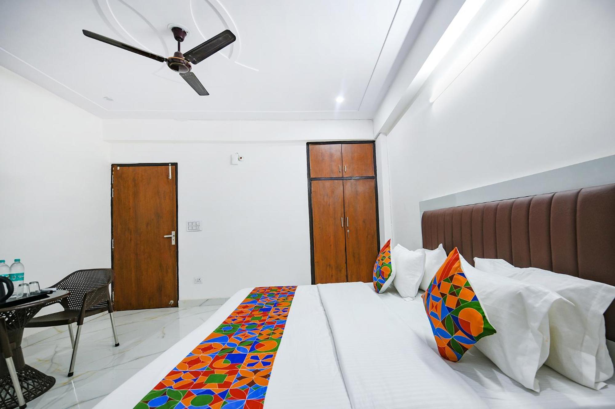 Fabhotel The Yashobhumi Near Yashobhoomi Convention Centre Дели Экстерьер фото